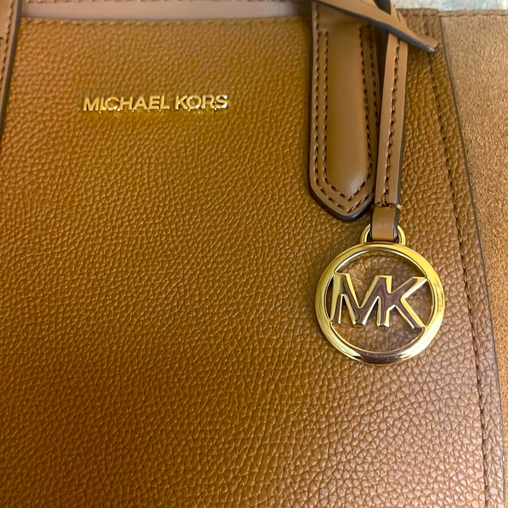 Micheal Kors Tote
